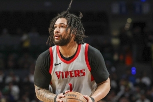 CBA官网：山西成功注册戴申·尼克斯 取消注册凯尔·盖伊